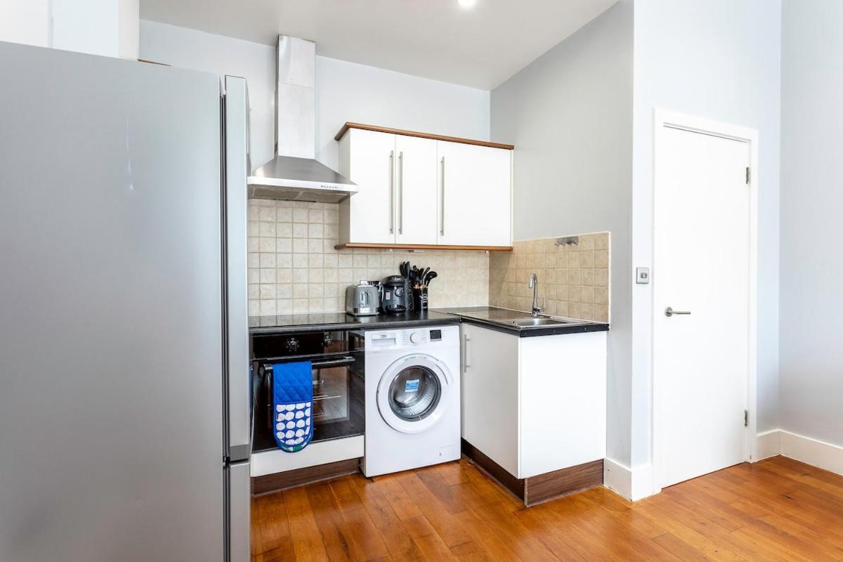 Apartment Spacious Clapham Junction Flat Near Station Long Friendly