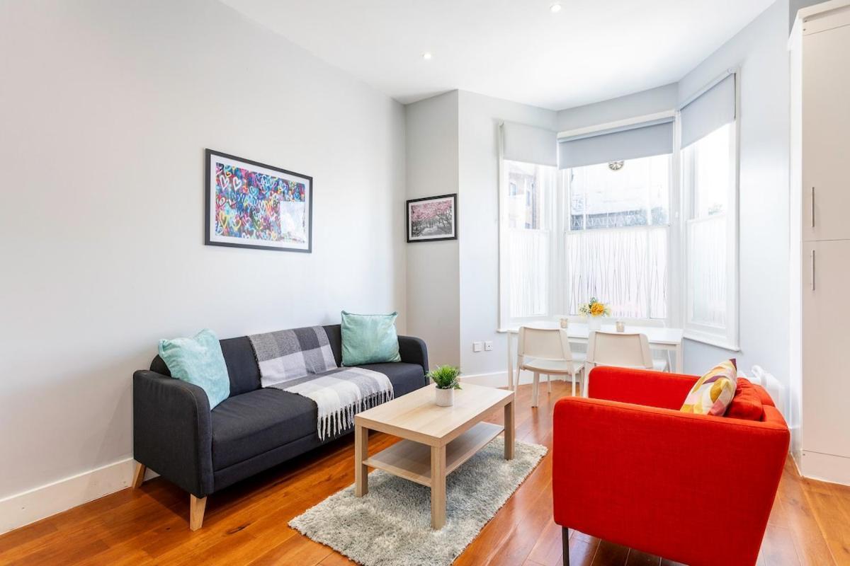 Apartment Spacious Clapham Junction Flat Near Station Long Friendly *